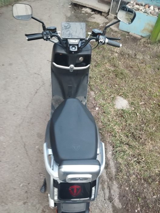 Электроскутер TAILG, 1000W, 72V/20Ah