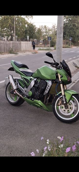 De vazare Kawsaki z1000