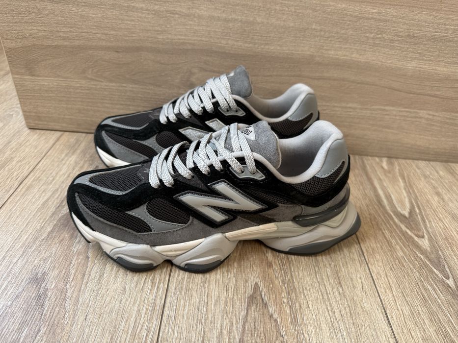 New Balance 9060 Black/Grey