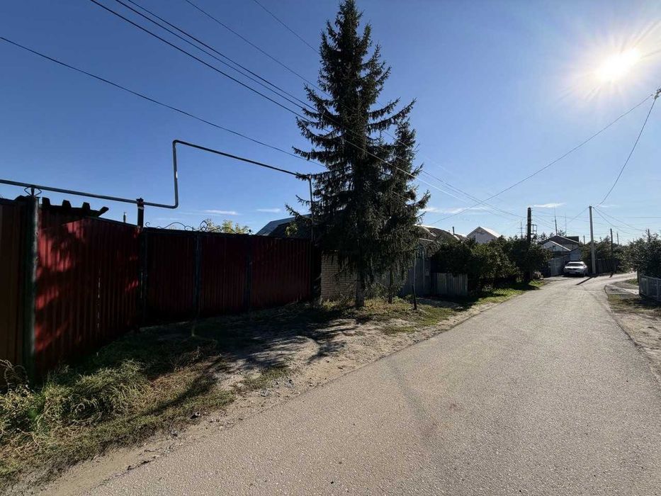 Продажа участка в городе с залитым фундаментом