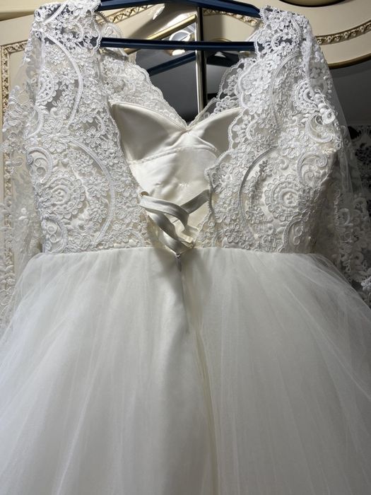 Свадебное платье