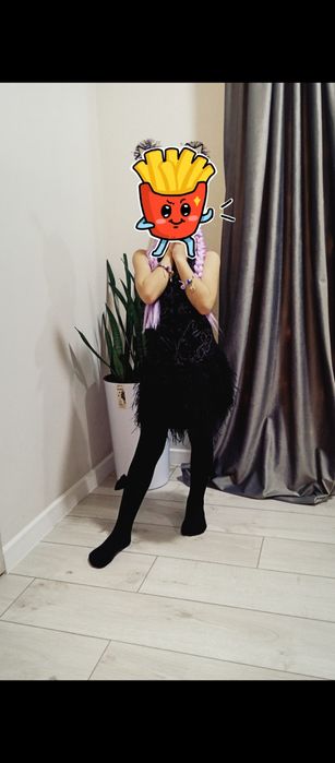 Шикарное фирменное платье на девочку