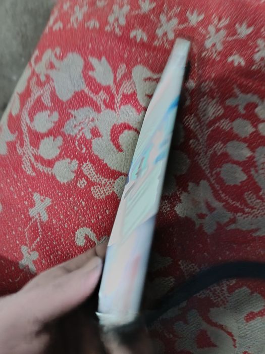 Продам телефон пока м 6 про