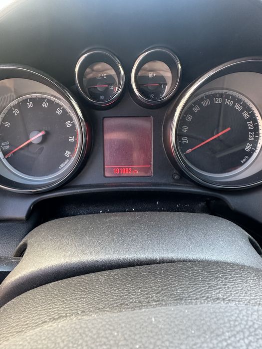 Opel astra j gtc 1.4 cu GPL an 2013
