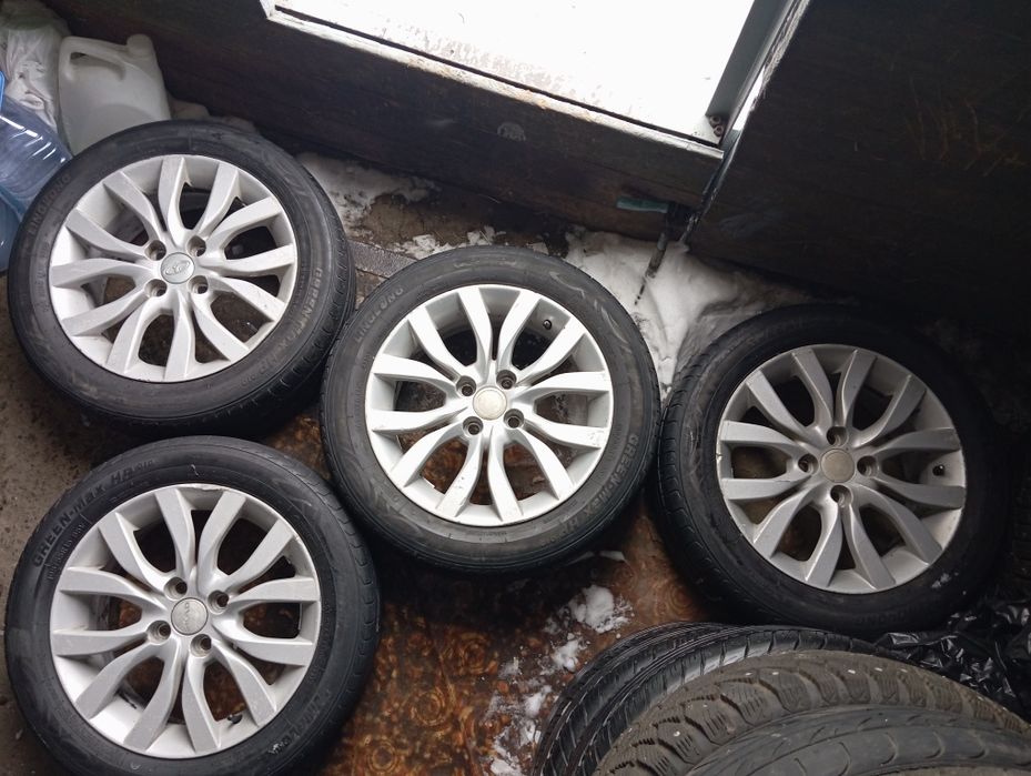 Диски с резиной на ВАЗ