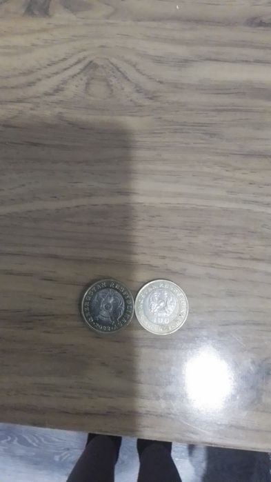 Продам 2 столько