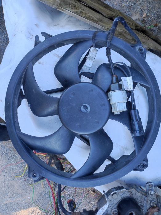 Охладителна перка за Пежо-407