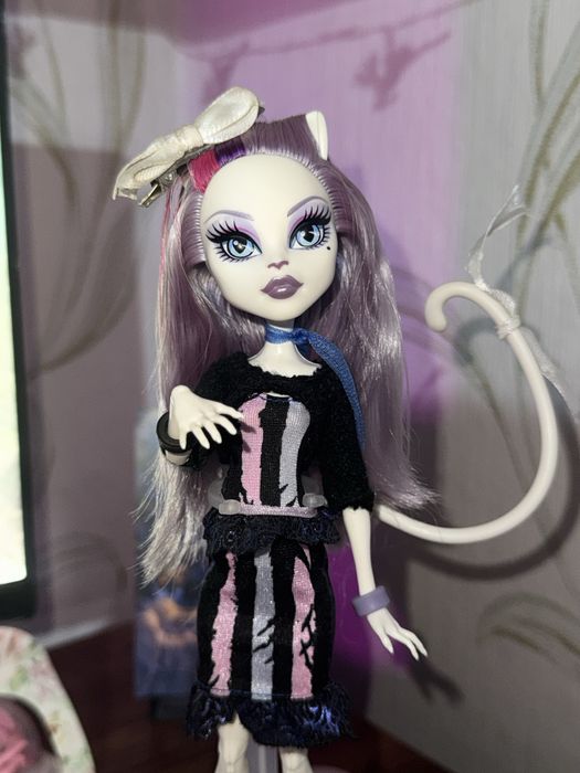 Кэтрин Скарместр Монстер Хай