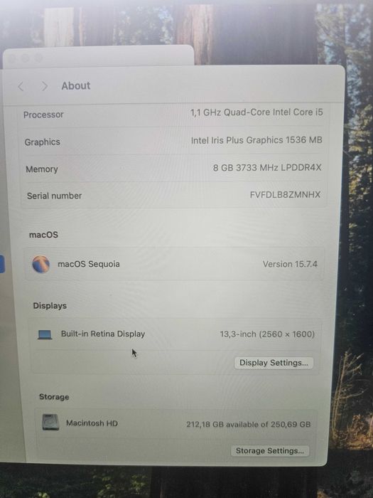 Macbook Air Retina 2020 i5 Quad Core  в добро състояние