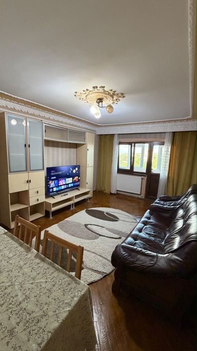 Inchiriez apartament 3 camere mobilat si utilat