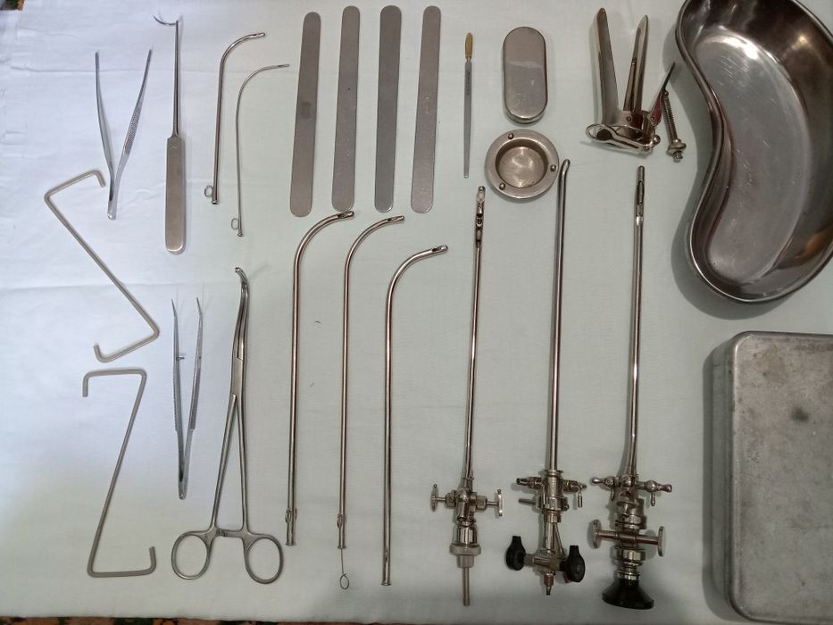 Мед инструменты продам