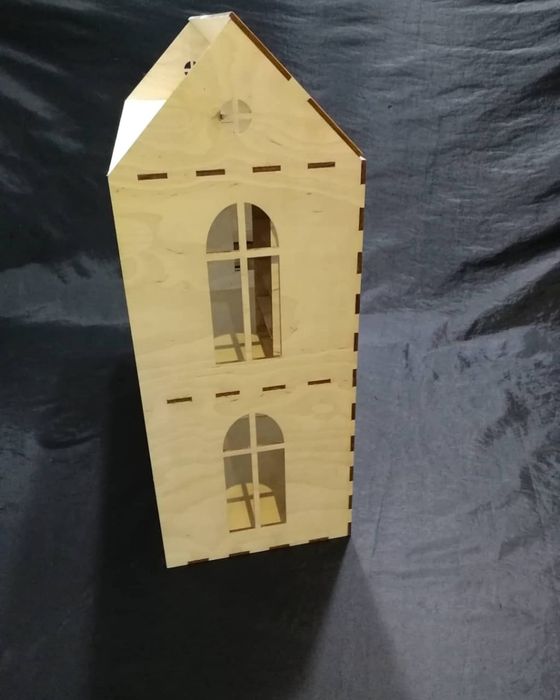 Домик. Кукольный домик.