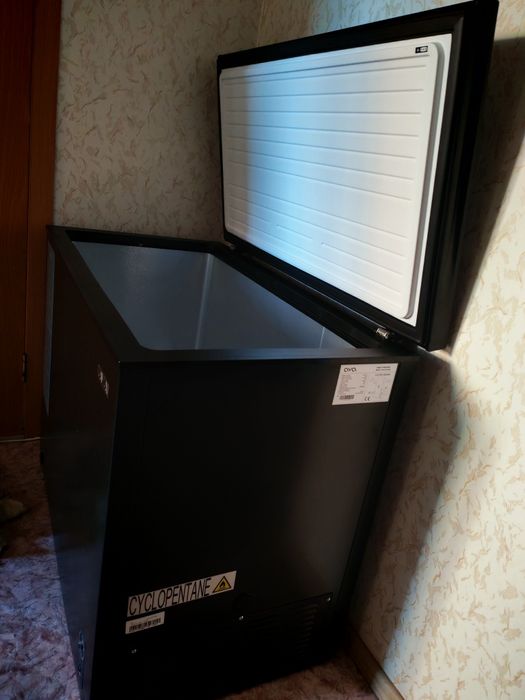 Морозильная камера AVA 300л