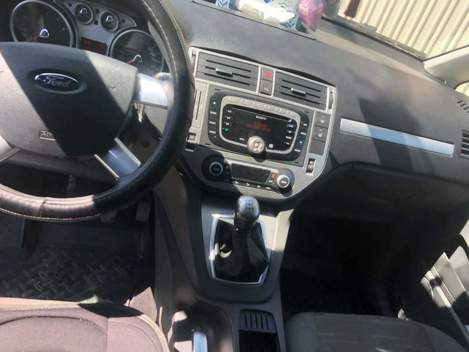 Vând Ford C-Max!