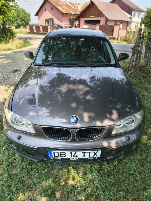 Seria 1 e87 2.0 118d 122cp
