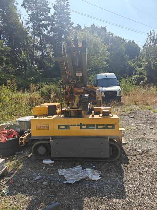 Колонабивна машина ORTECO BTP 800 HD