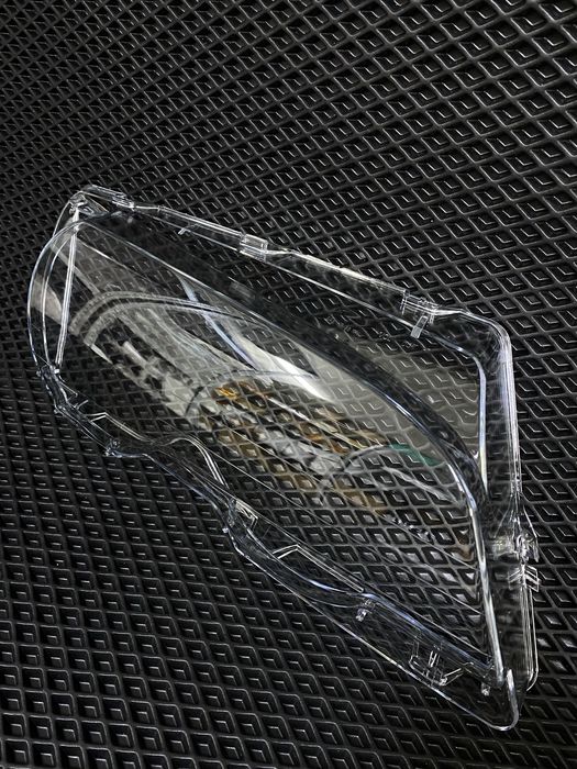 Стекло Фар Бмв Е46