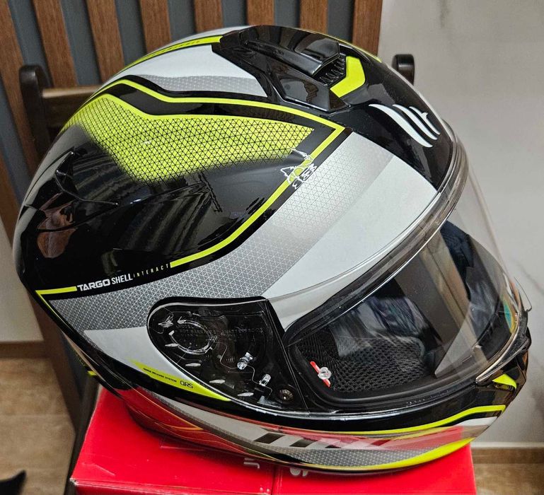 Мото каска MT Targo Shell Interact