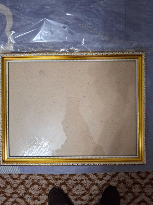 Рамки для картин новые