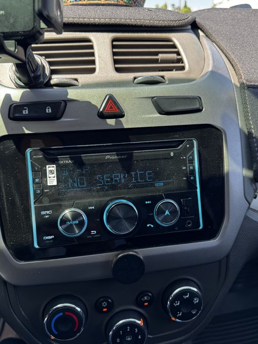 Pioneer 725 satiladi