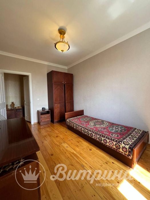 4-х комн-ая кв-ра за Интерполом! Ор-р Юнус Раджаби, метро косманавты