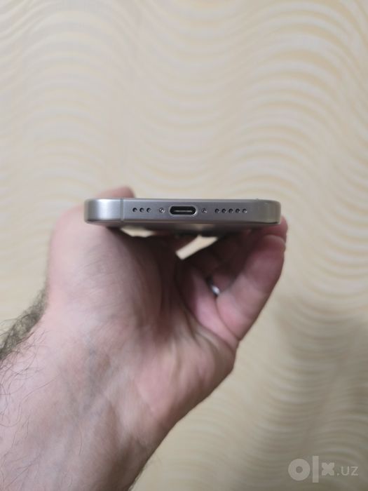 Iphone 15 pro Titanium