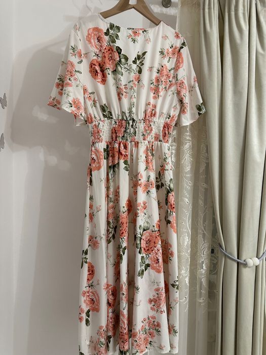 Rochie purtată o singură dată mărimea L