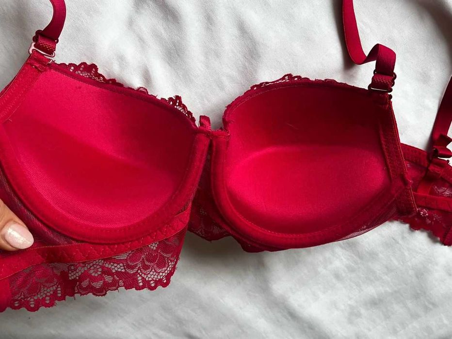 Sutien dantela rosie cu super push up 80B