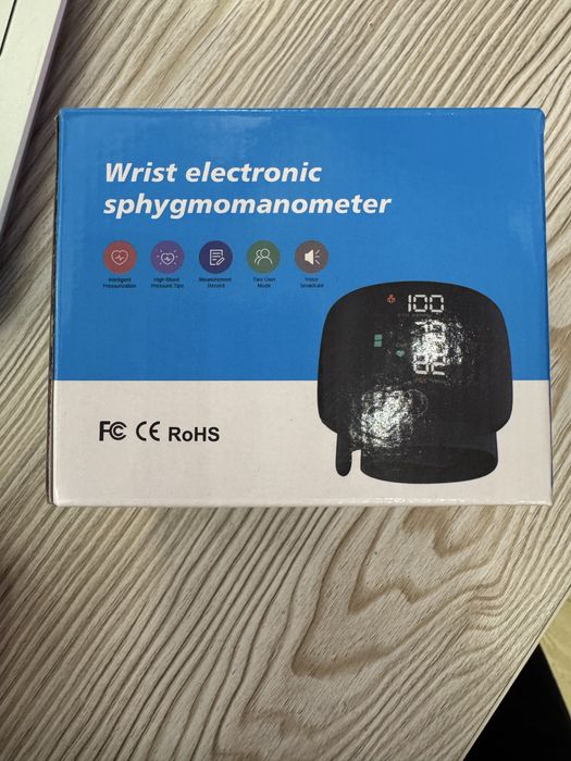 Тонометр автоматический с русской озвучкой