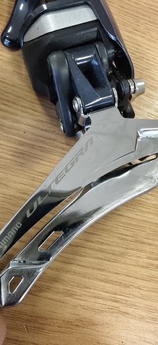 FULL Групсет Shimano Ultegra DI2 ST-R8050 2x11-Speed Dura Ace RD-9070