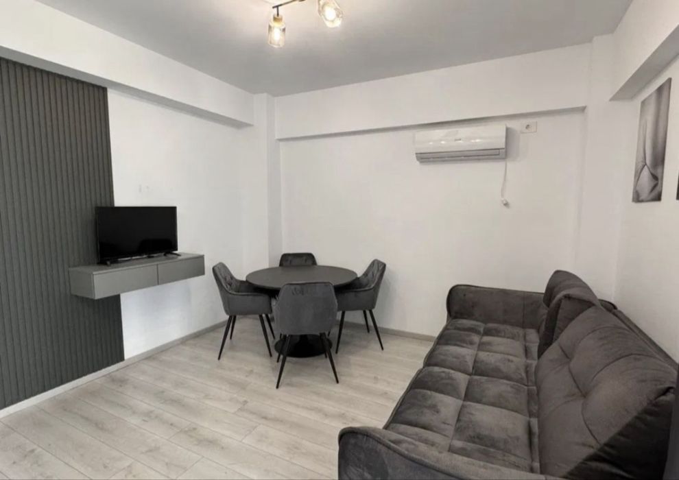 Apartamente 2-3 Camere Central in Regim Hotelier