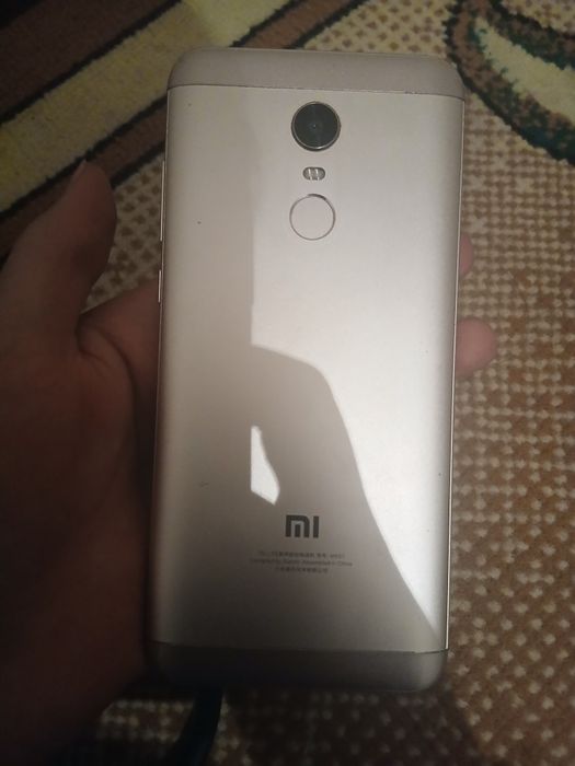 Redmi 5+ 32 gb xotira