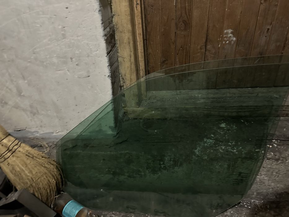 Стекла  на приору