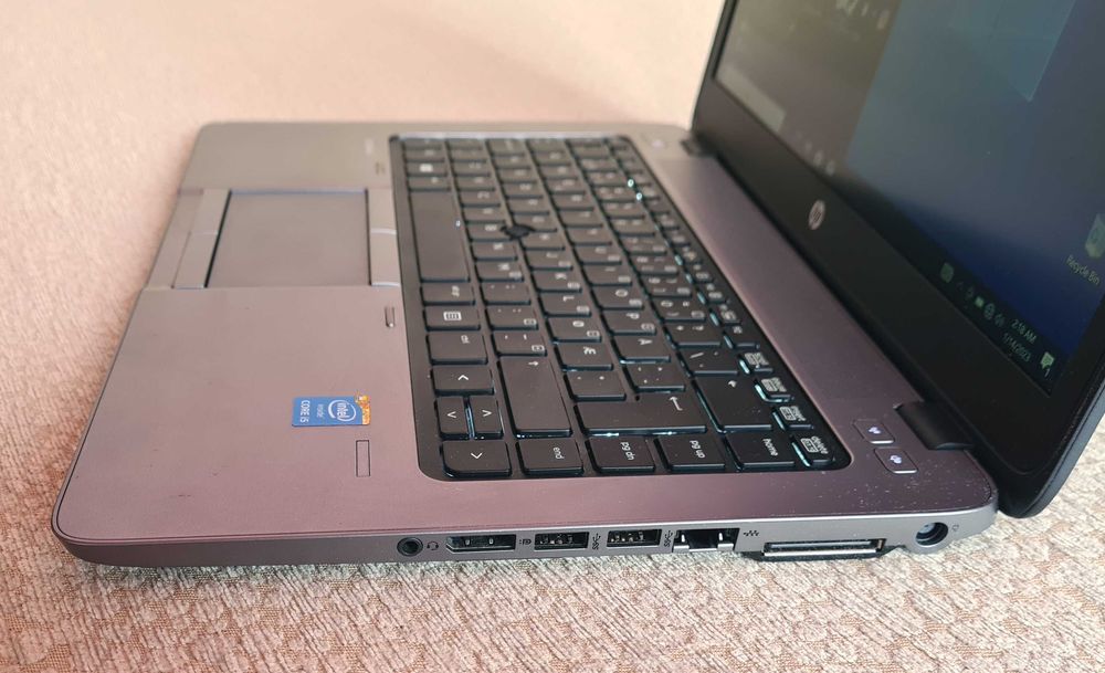 Laptop HP Elitebook 740 14" FHD, i5-4200u, 8 GB, SSD 256 GB bateria 4h