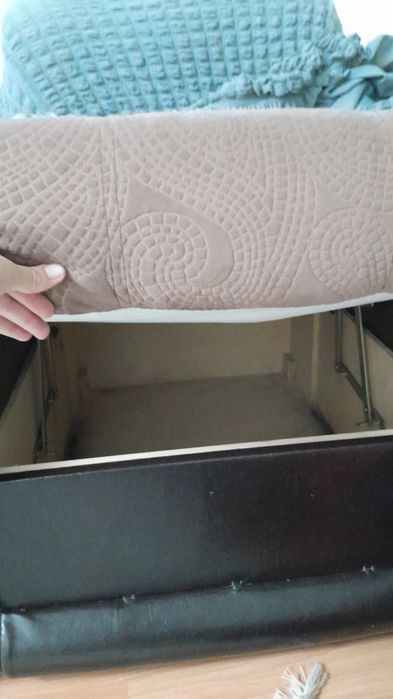 Диван и 2 кресла