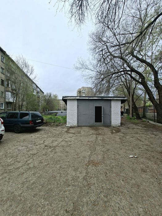 В продаже гараж на Стрелке