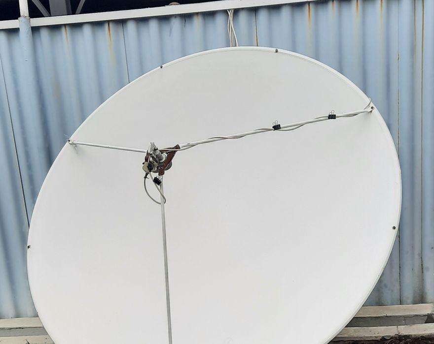 4 спутниковых цельных антенны 1.80 м корея хорошее состояние. Шаляпина