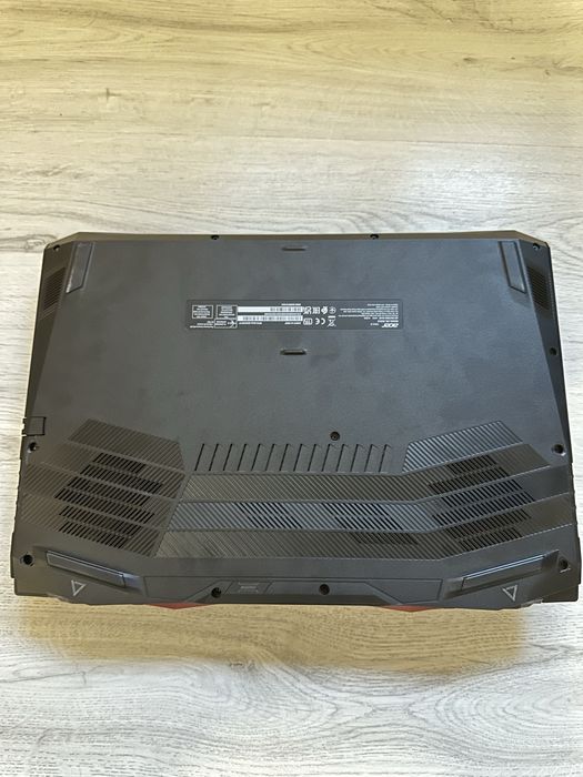 ACER Nitro 5 Ryzen 9 | RTX 3070 | 144HzCA NOU (19 zile funcționare) |