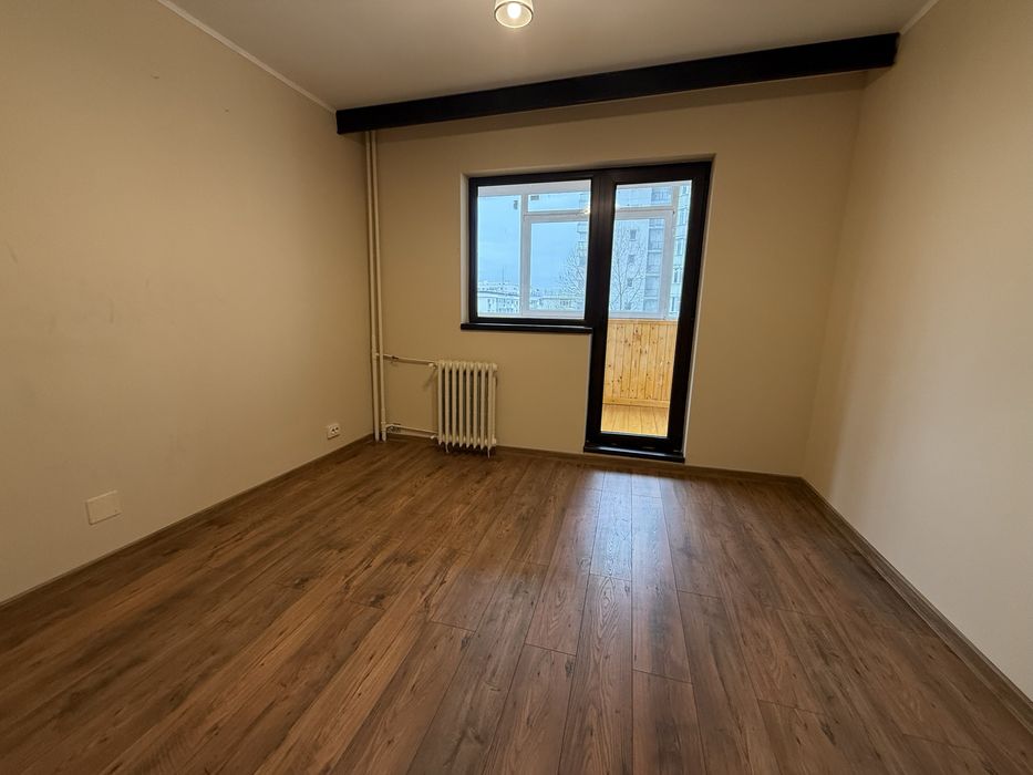 Apartament ideal familie – 4 camere, 2 balcoane, etaj 3, spațios
