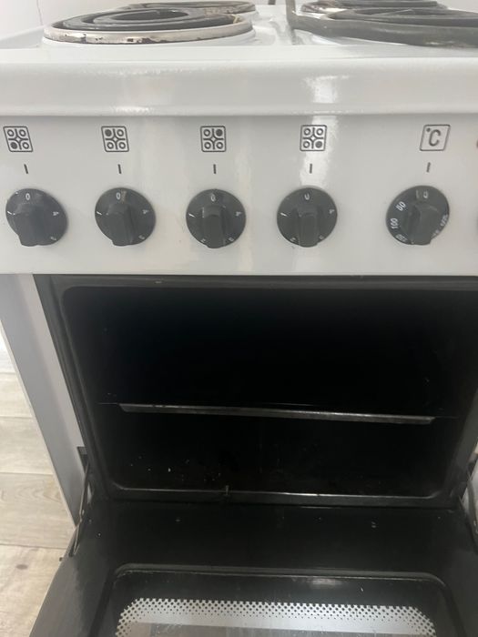 Электрическая плита