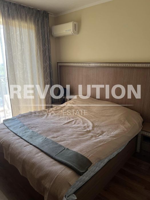 Тристаен апартамент в района на м-т Ален мак!