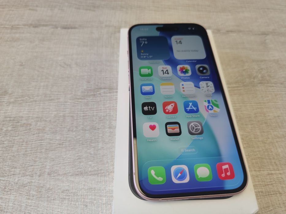 Apple iPhone 15 128GB Pink Като нов!