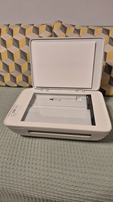 Imprimantă HP DeskJet 2320, print scan copy, stare bună