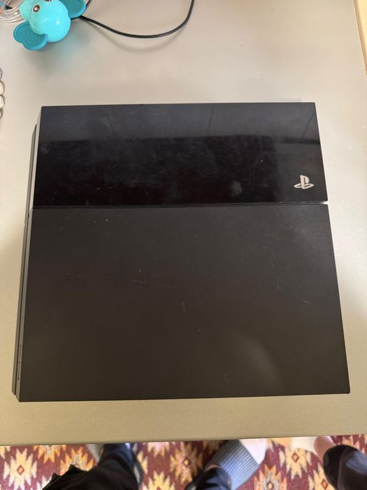 Playstation 4/ ps4