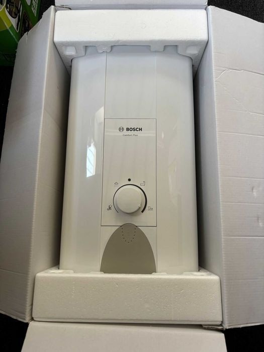 Boiler instant Bosch TR5000R, 24/27 kW, 400V, alb, montaj vertical