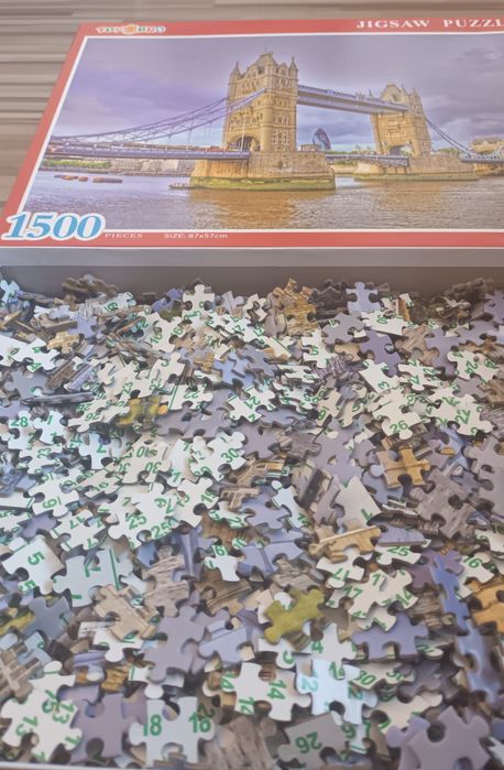 Пъзел с 1500 части