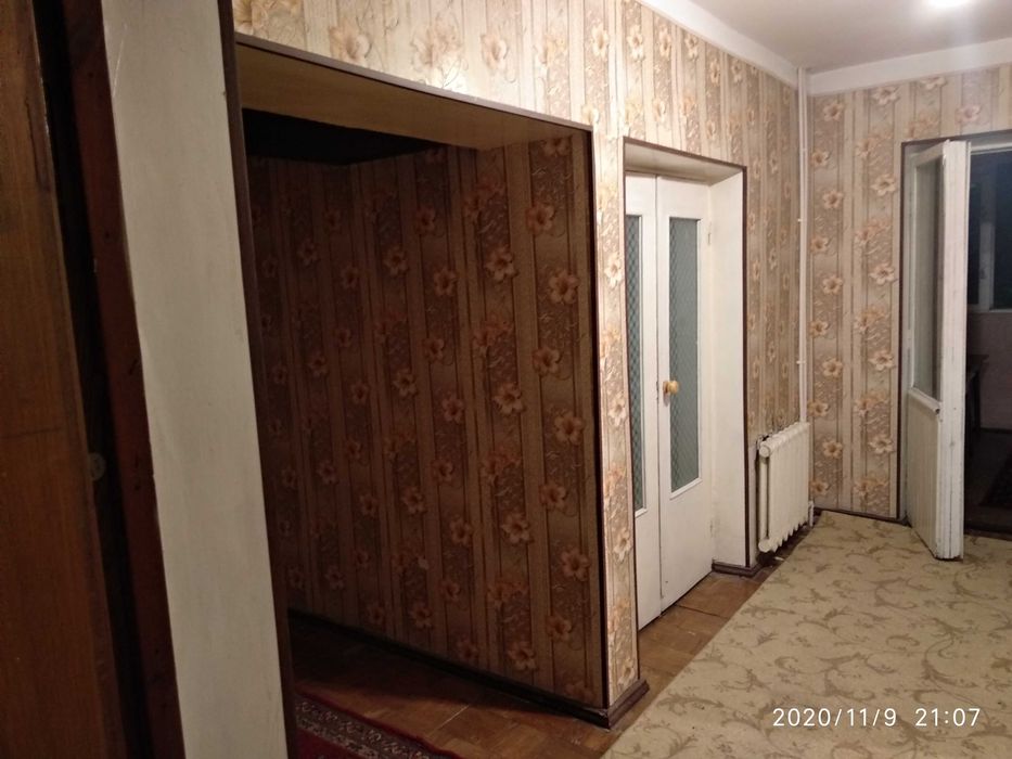 ДРУЖБА НАРОДОВ. Продам свою квартиру рядом с банковской ассоциацией