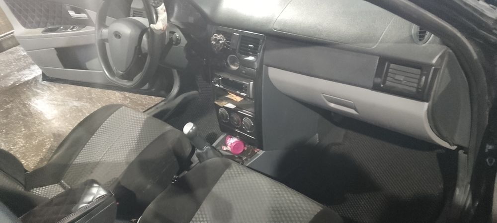 Продам приору на бодром ходу