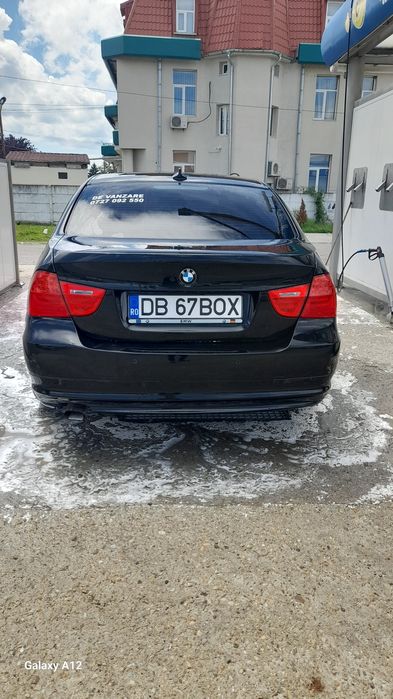 Vînd Bmw seria 3 din 2010