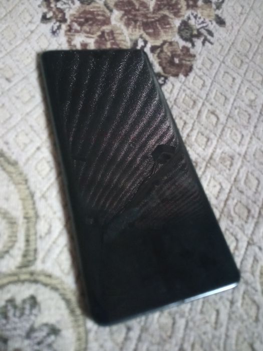 Продам телефоны срочно